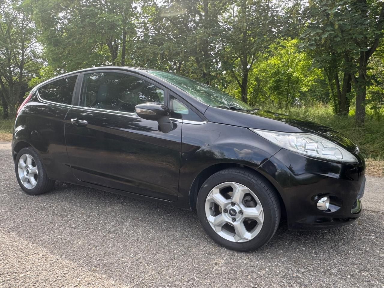 Ford Fiesta 1.2 60CV 3p. titanium