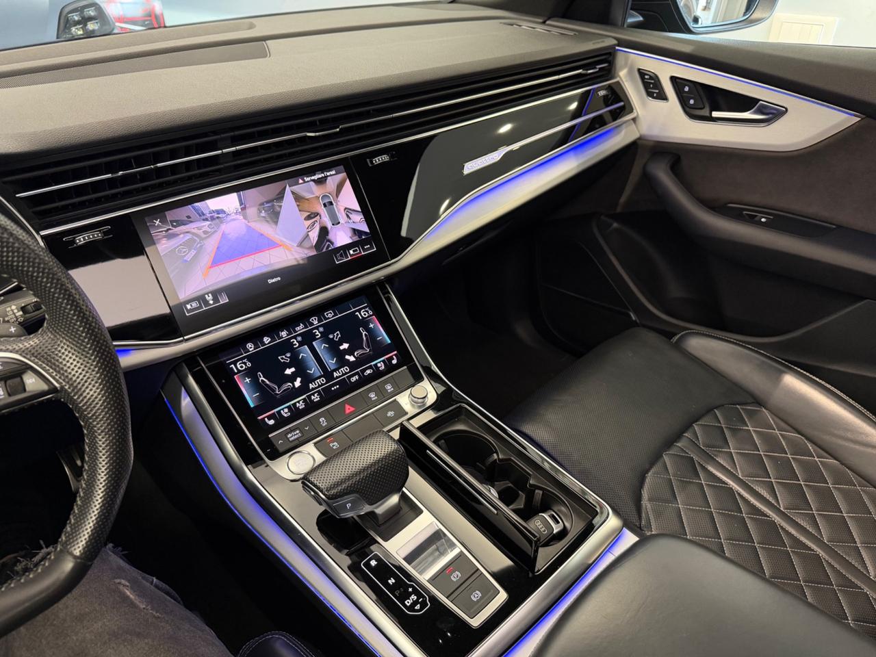 Audi Q8 50 TDI 286 CV full full