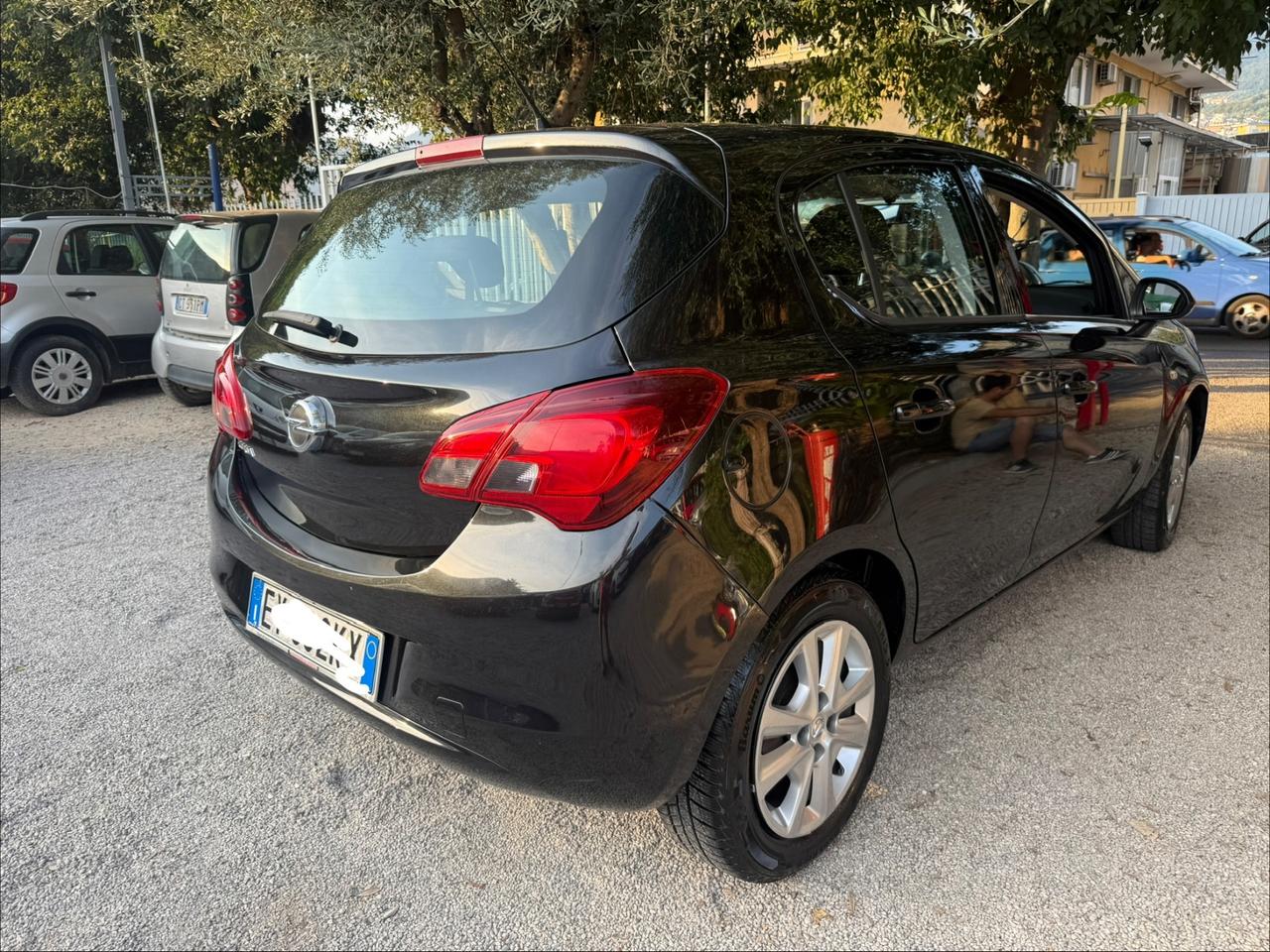 Opel Corsa 1.2 benzina gpl