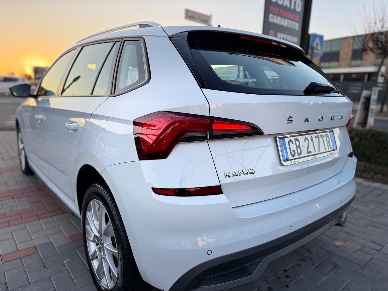 Skoda Kamiq 1.6 TDI SCR Dark Shade