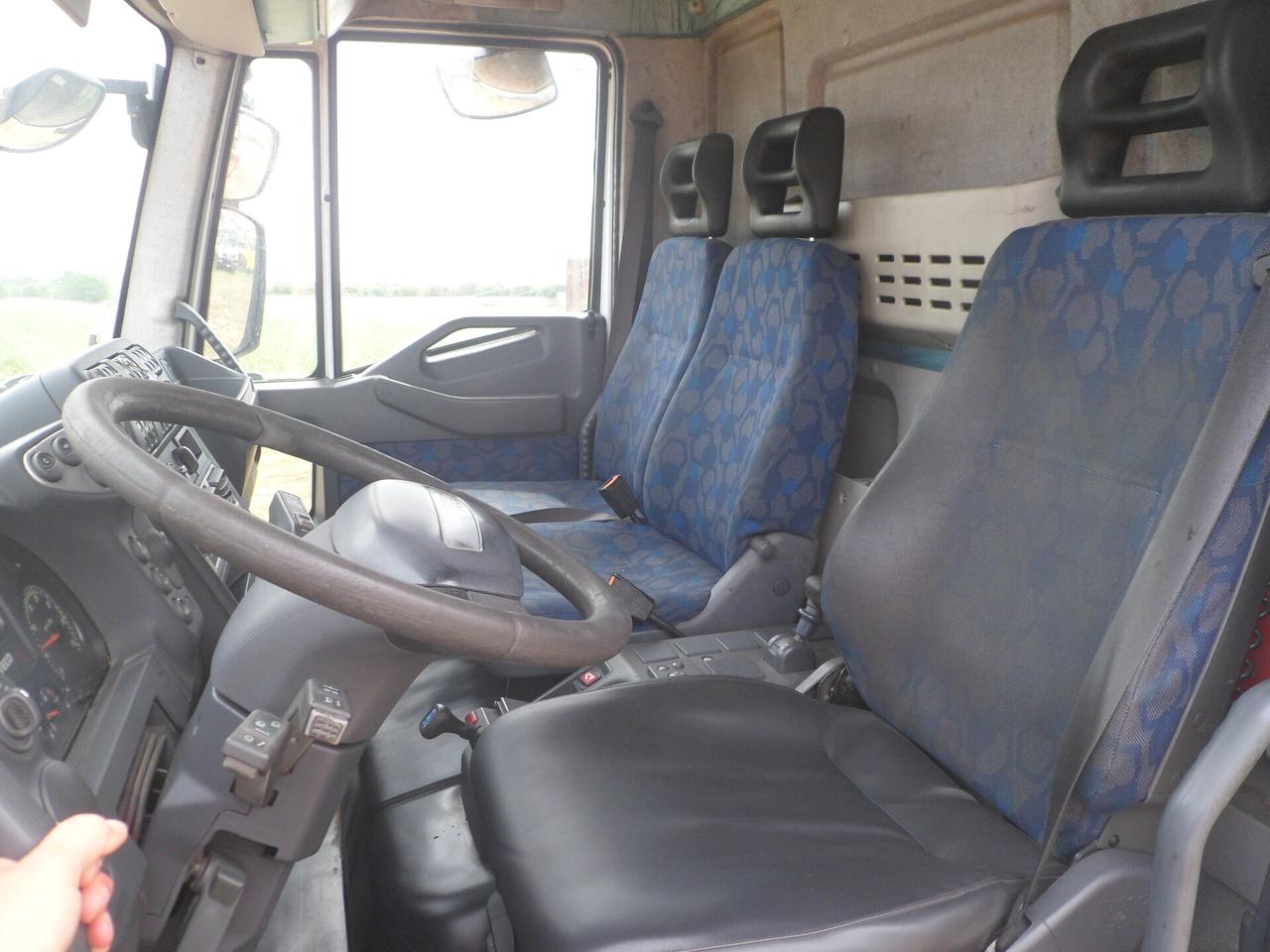 Iveco Altro eurocargo 120e22 ribaltabile con ragno