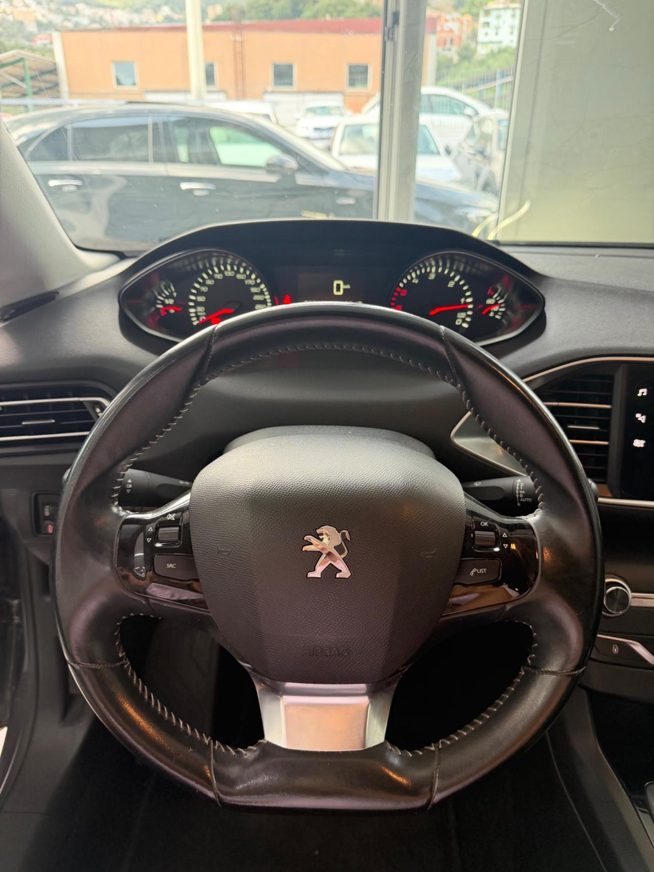 Peugeot 308 BlueHDi 130 S&S Allure FINANZIABILE