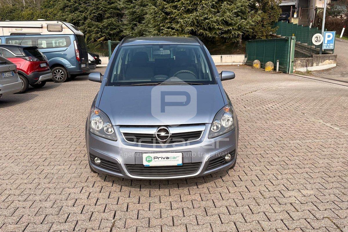 OPEL Zafira 1.6 16V Twinport Cosmo