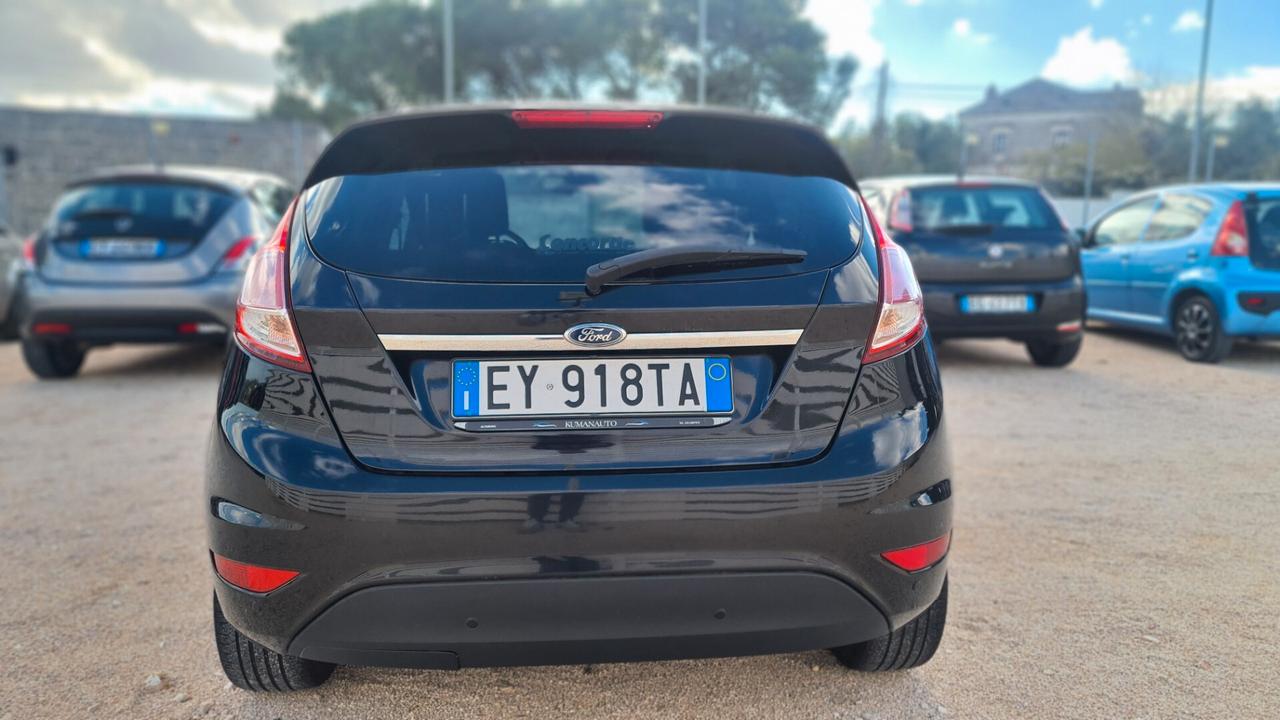 Ford Fiesta 1.5 TDCi 75CV 5 porte Titanium