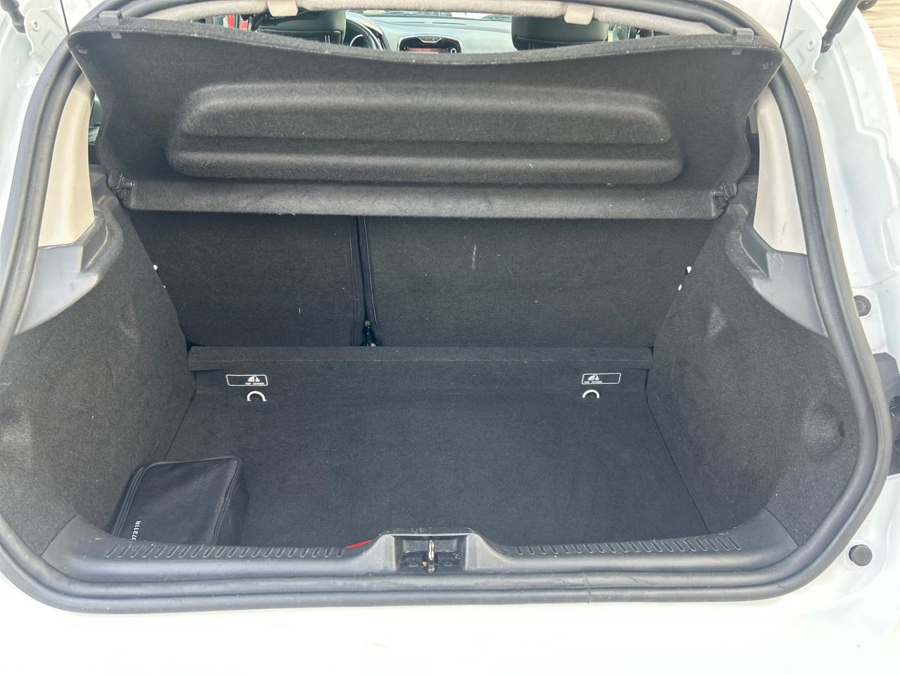 Renault Clio 1.2 75CV GPL 5 porte