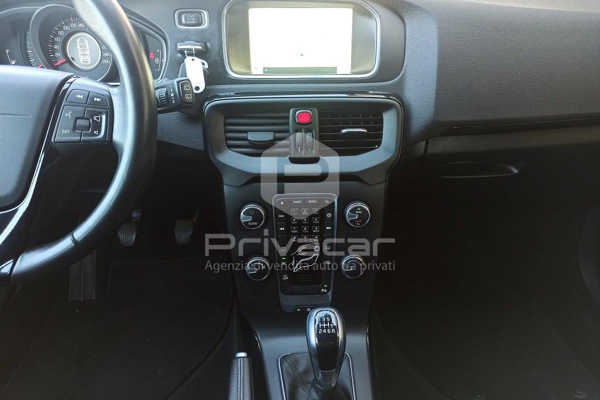 VOLVO V40 D2 Kinetic