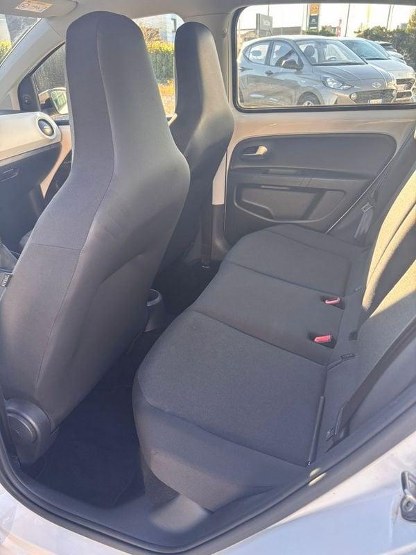 Volkswagen up! 1.0 44kW move up!