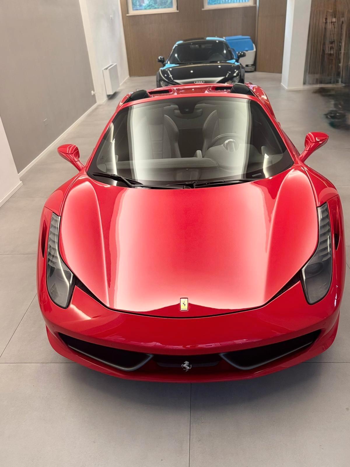 FERRARI 458 SPIDER CAMBIO F1 DCT STRAFULL