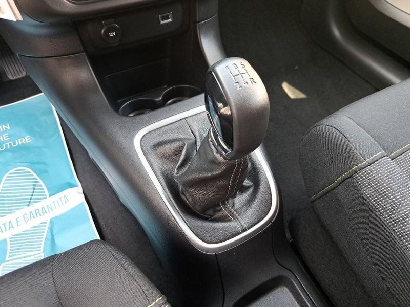 Citroën C3 C3 1.2 puretech Shine s&s 83cv neopatentati