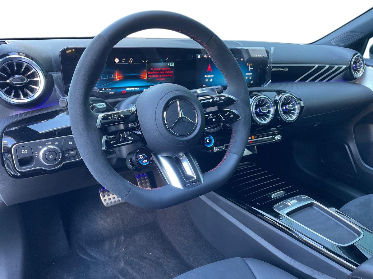 Mercedes-Benz Mercedes-AMG A 35 4MATIC