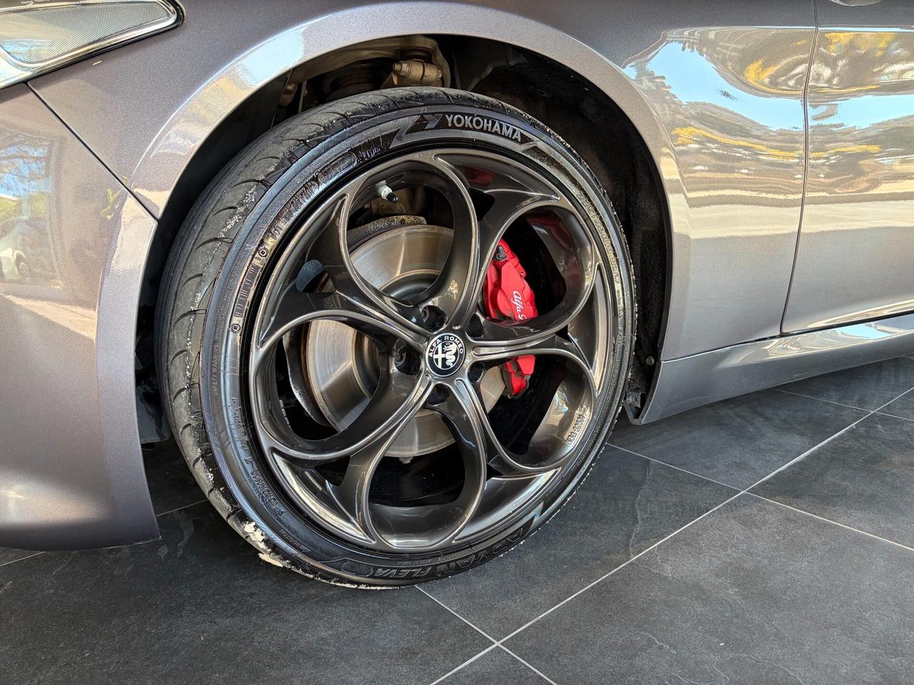 Alfa Romeo Giulia 2.2 Turbodiesel 210 CV AT8 AWD Q4 Veloce Ti