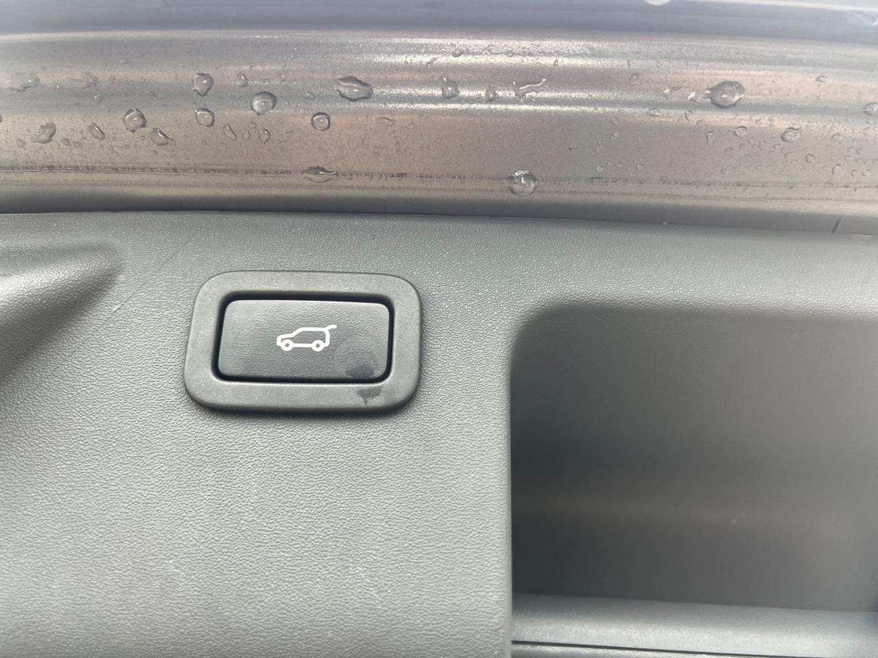 Land Rover Discovery Sport 2.0 TD4 150 CV HSE Luxury