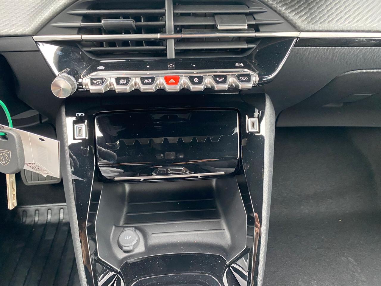 Peugeot 2008 PureTech 130 S&S EAT8 Allure