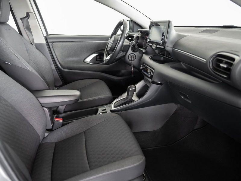 Toyota Yaris Hybrid Trend MY20