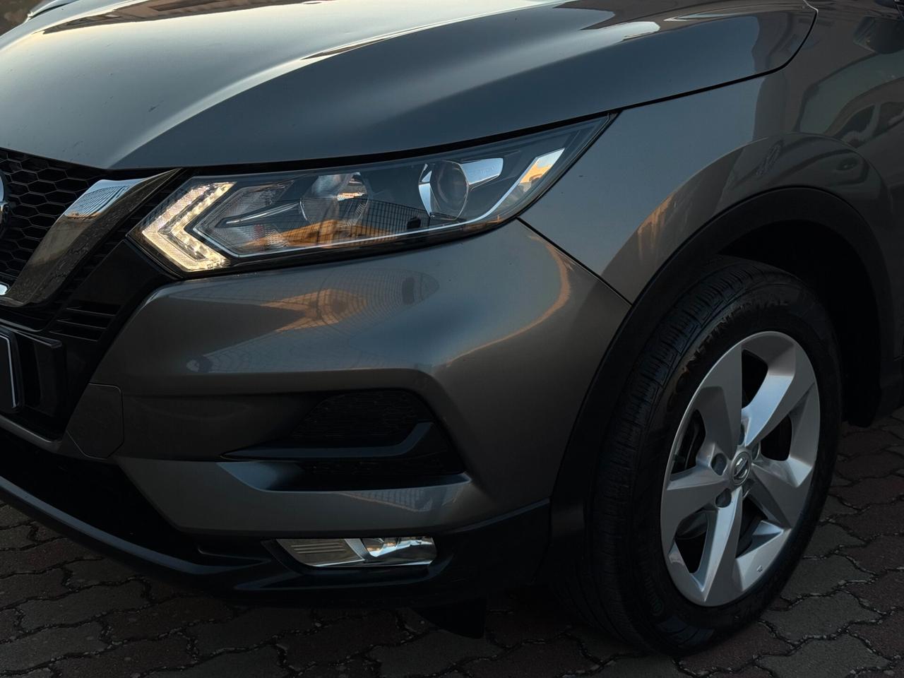 Nissan Qashqai 1.5 dCi Business RetroCam Navi Led