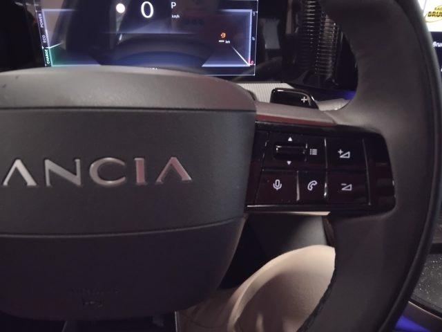 LANCIA Ypsilon 1.2 Hybrid e-DCT LX VIDEO 17"