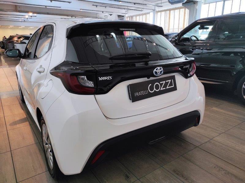 TOYOTA Yaris 4ª serie - Yaris 1.5 Hybrid 5 porte Business