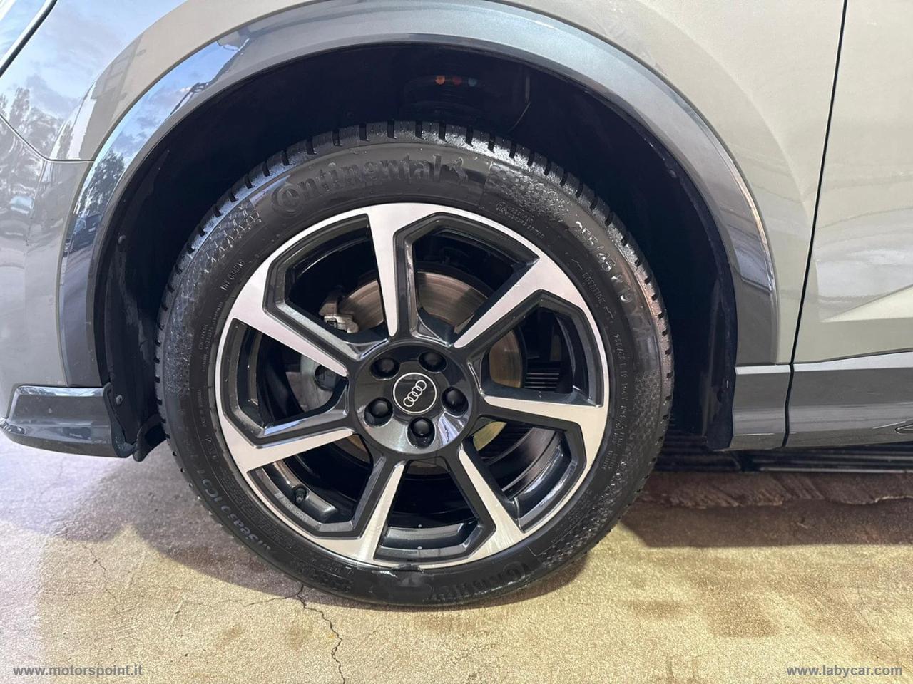 AUDI Q3 SPB 35 TDI S-LINE tronic Identity Black