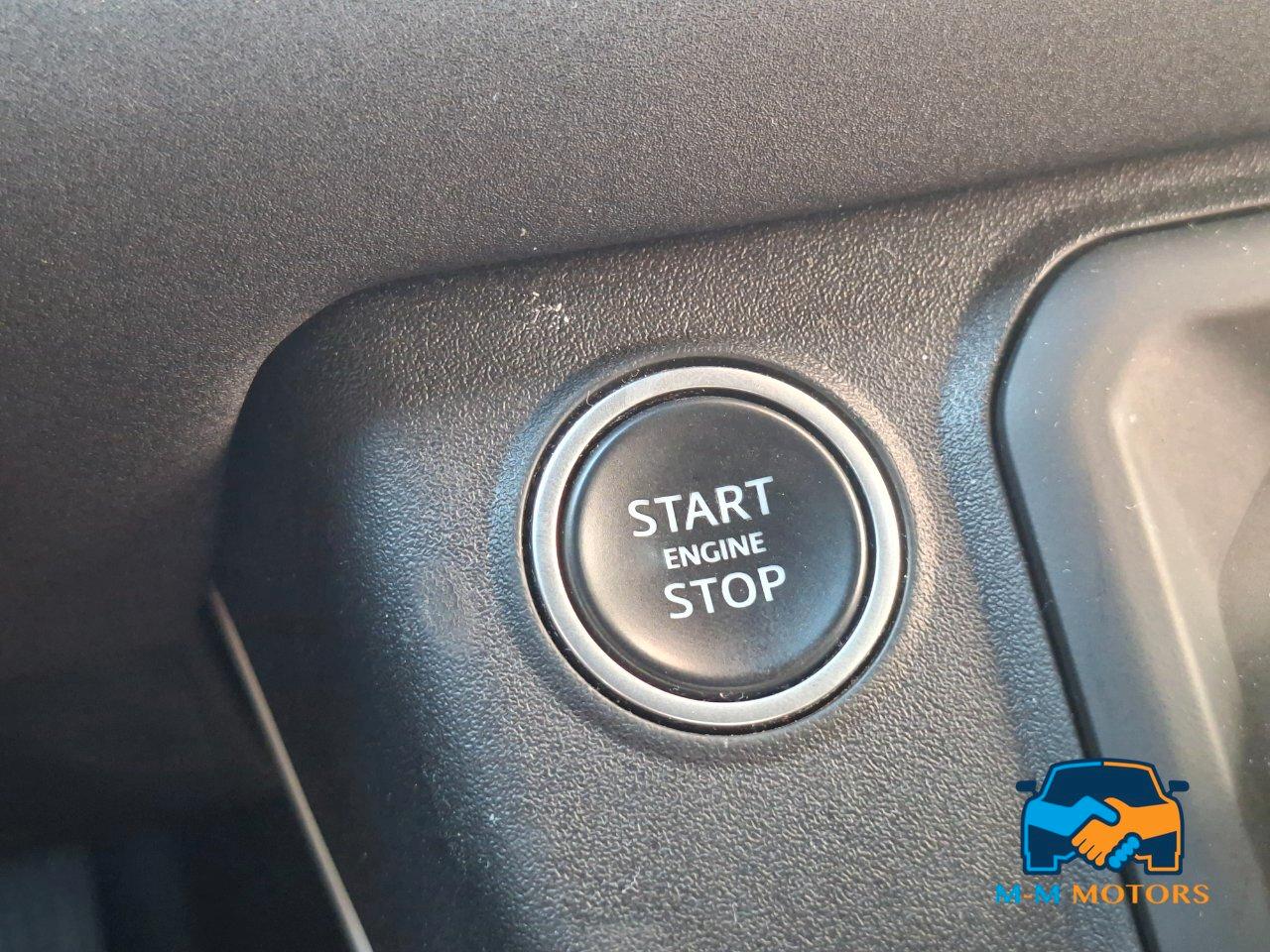 Land Rover Defender 110 3.0d i6 mhev SE awd 7p.ti