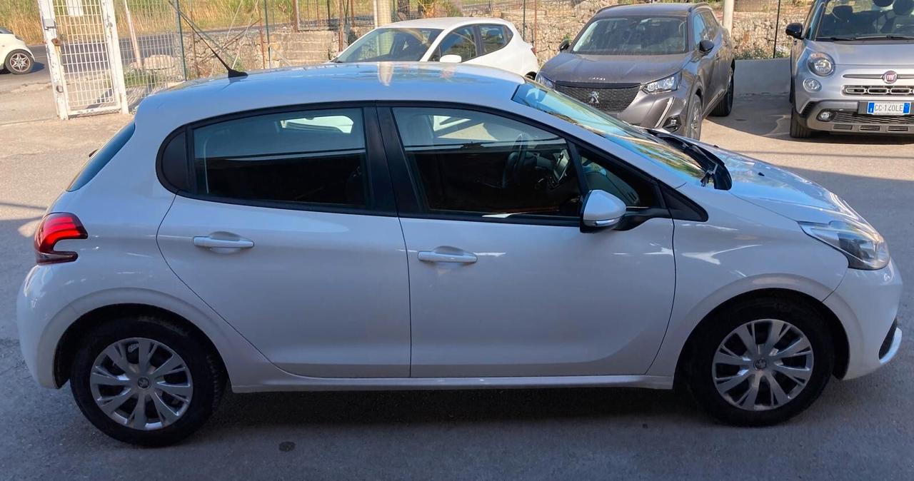 Peugeot 208 BlueHDi 75 5 porte Active