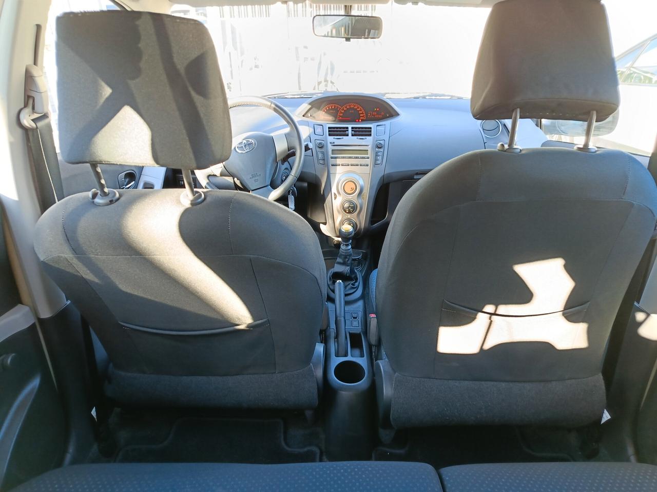 Toyota Yaris 1.3 5 porte M-MT Sol