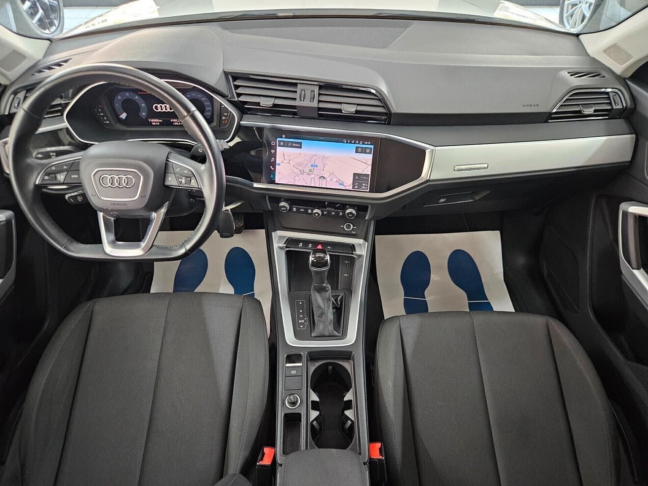 Audi Q3 35 2.0 tdi Business quattro s-tronic
