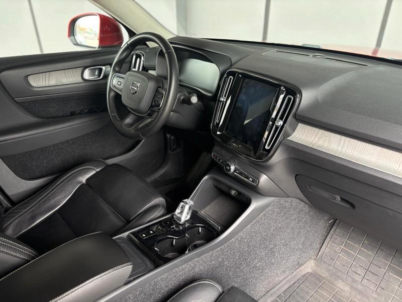 Volvo XC40 D4 AWD Geartronic Inscription