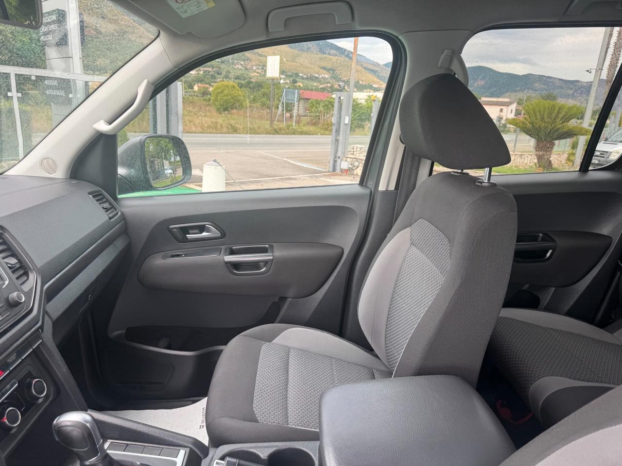 Volkswagen Amarok 3.0 V6 TDI 4MOTION BMT permanente aut. DC Highline