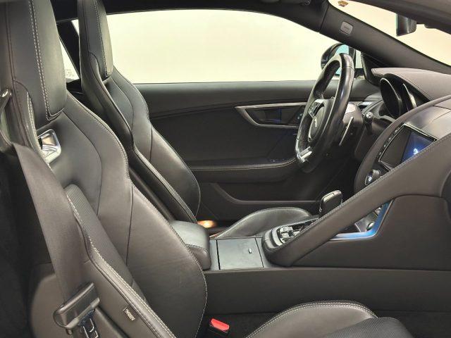 JAGUAR F-Type 2.0 aut. Coupé R-Dynamic
