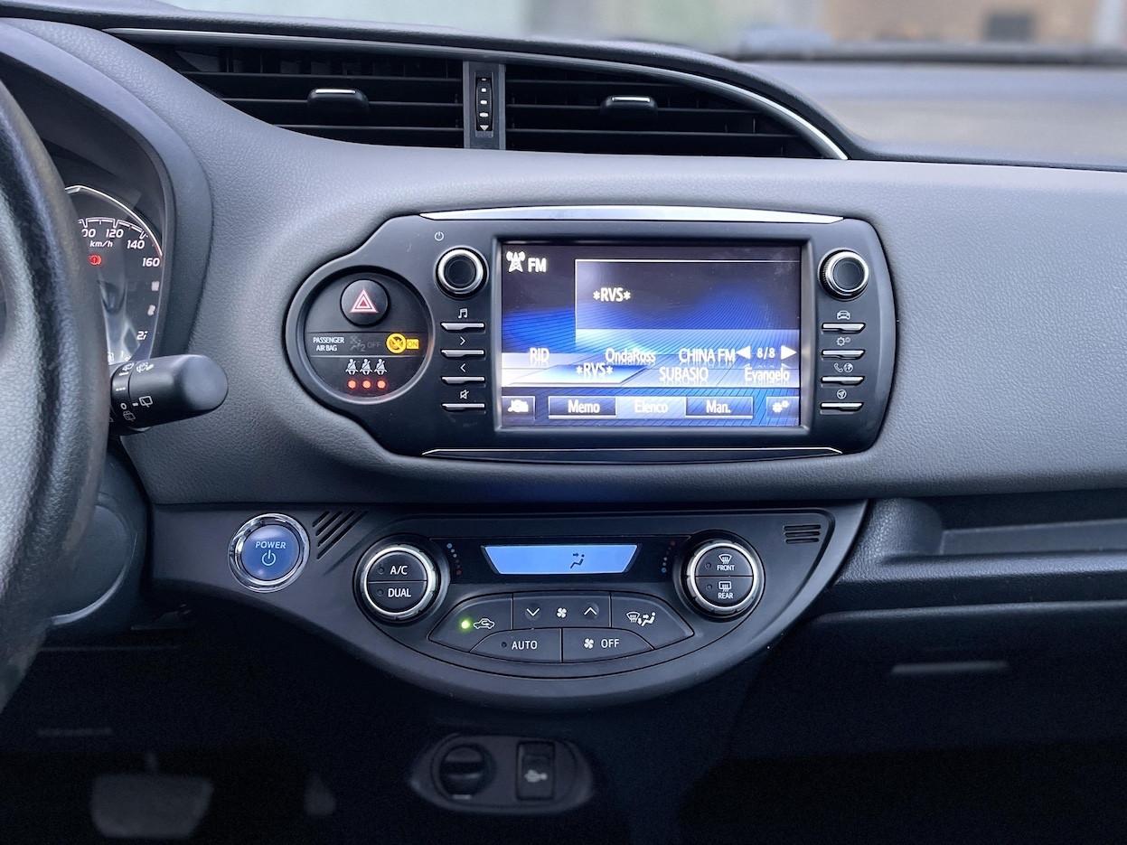 Toyota Yaris 1.5 Hybrid 73CV E6 Neo. Automatica - 2018