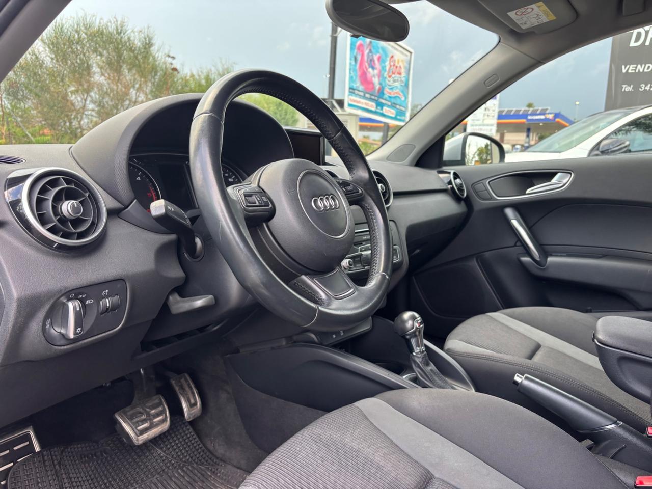 Audi A1 1.6 TDI 116 CV S tronic-2015