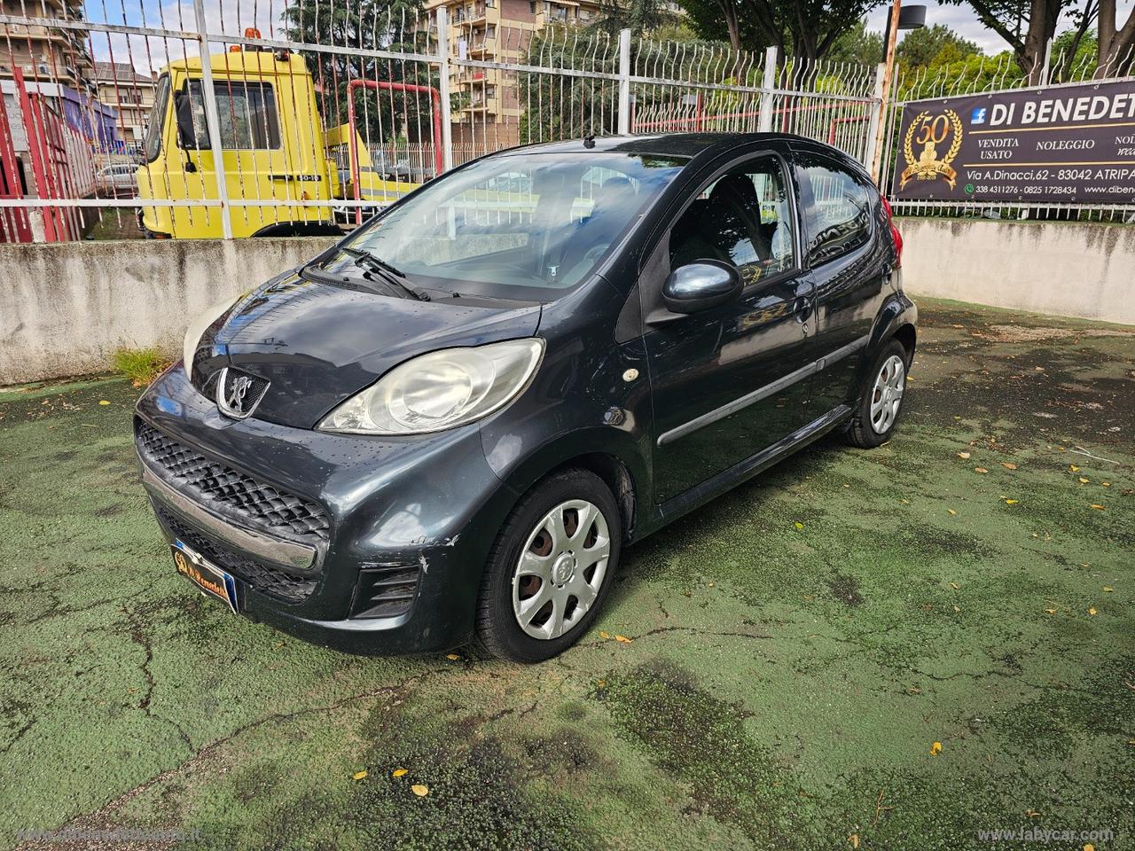 PEUGEOT 107 1.0 68 CV 5p. Plaisir