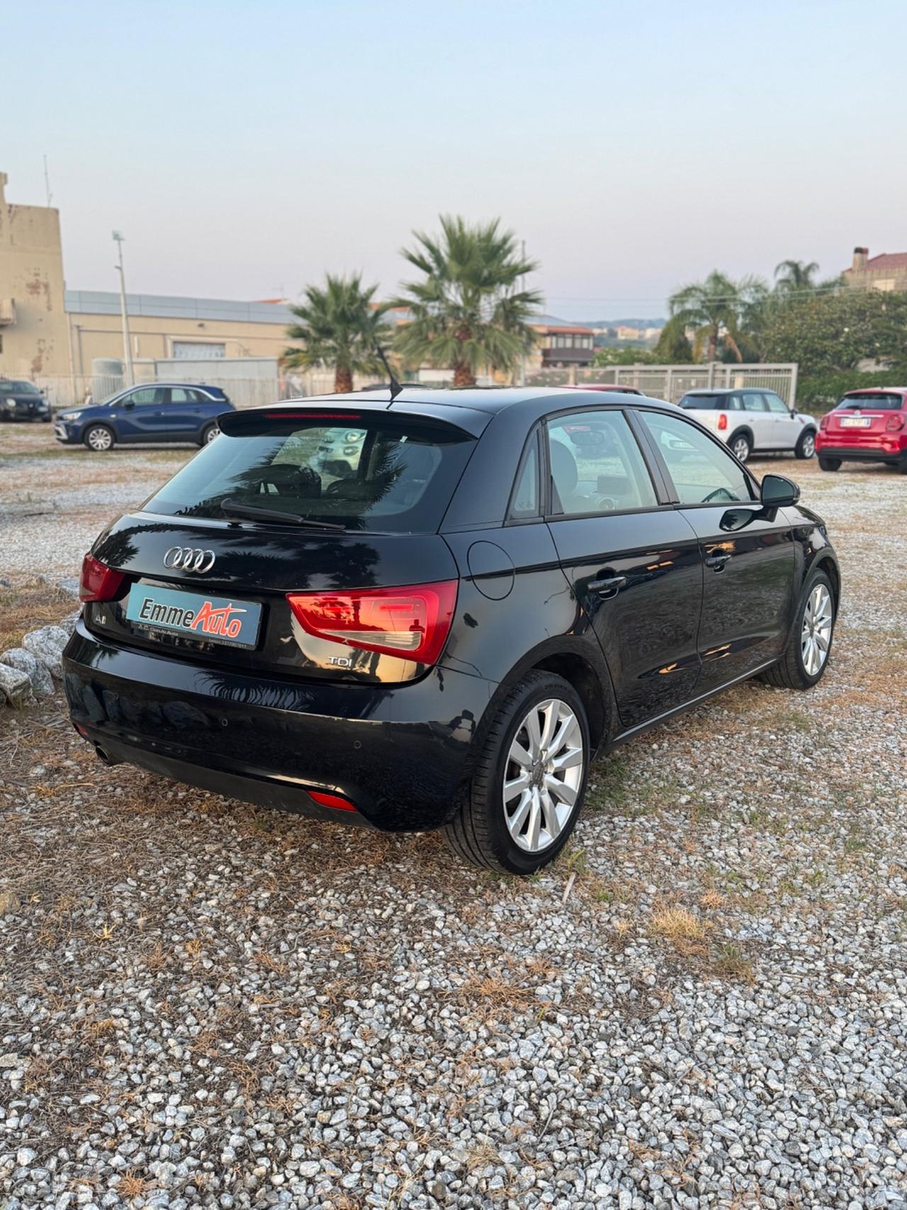 Audi A1 1.6 TDI S tronic Ambition