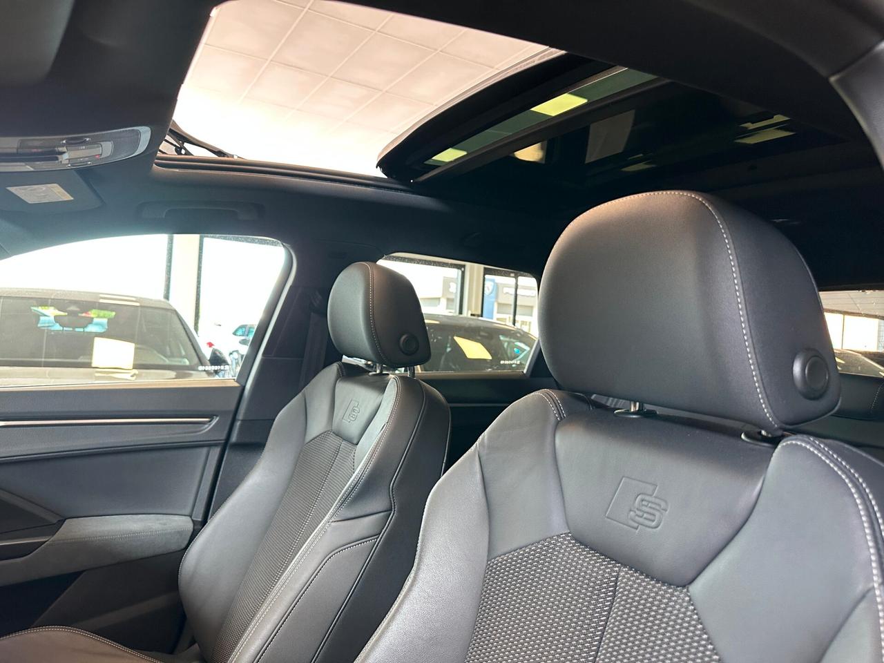 Audi Q3 40 TFSI quattro S tronic S line