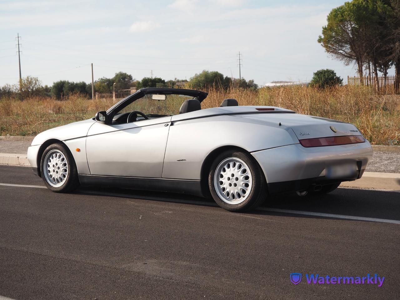 Alfa Romeo Spider 2.0 Twin Spark 16V
