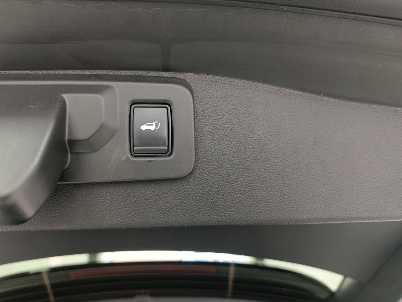 Renault Austral Full Hybrid E-Tech 200 CV Iconic