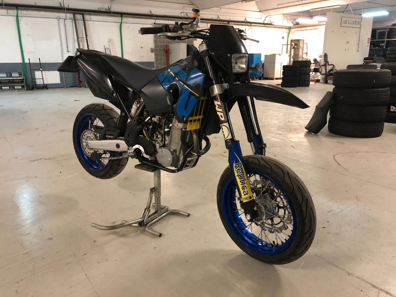Husaberg FE 650 SMH
