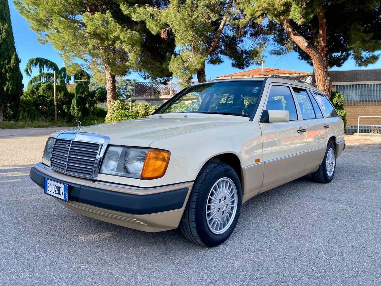 Mercedes-benz 200 MERCEDES 200 W 124 T E ASI CRS