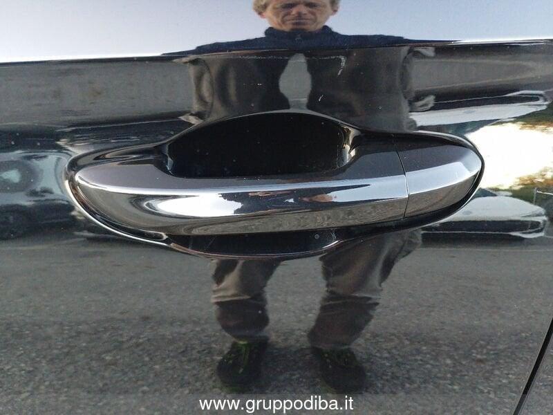 MG ZS 1.5L MT STD Pebble Black