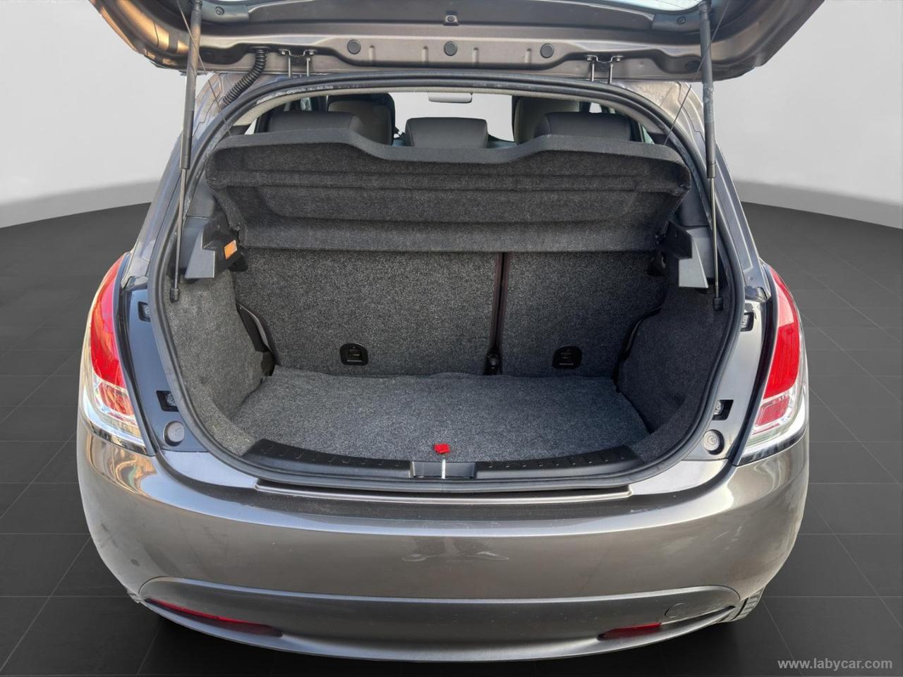 LANCIA Ypsilon 1.2 69 CV 5p. GPL Ecochic Gold