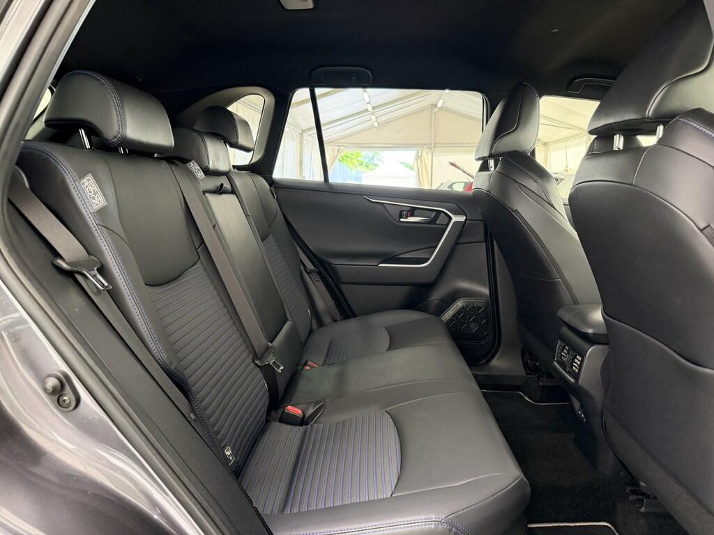 Toyota RAV4 2.5 VVT-iE Hybrid Style 2WD E-CVT