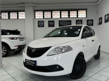 Lancia Ypsilon 1.2cc 69 CV 5 porte Gold