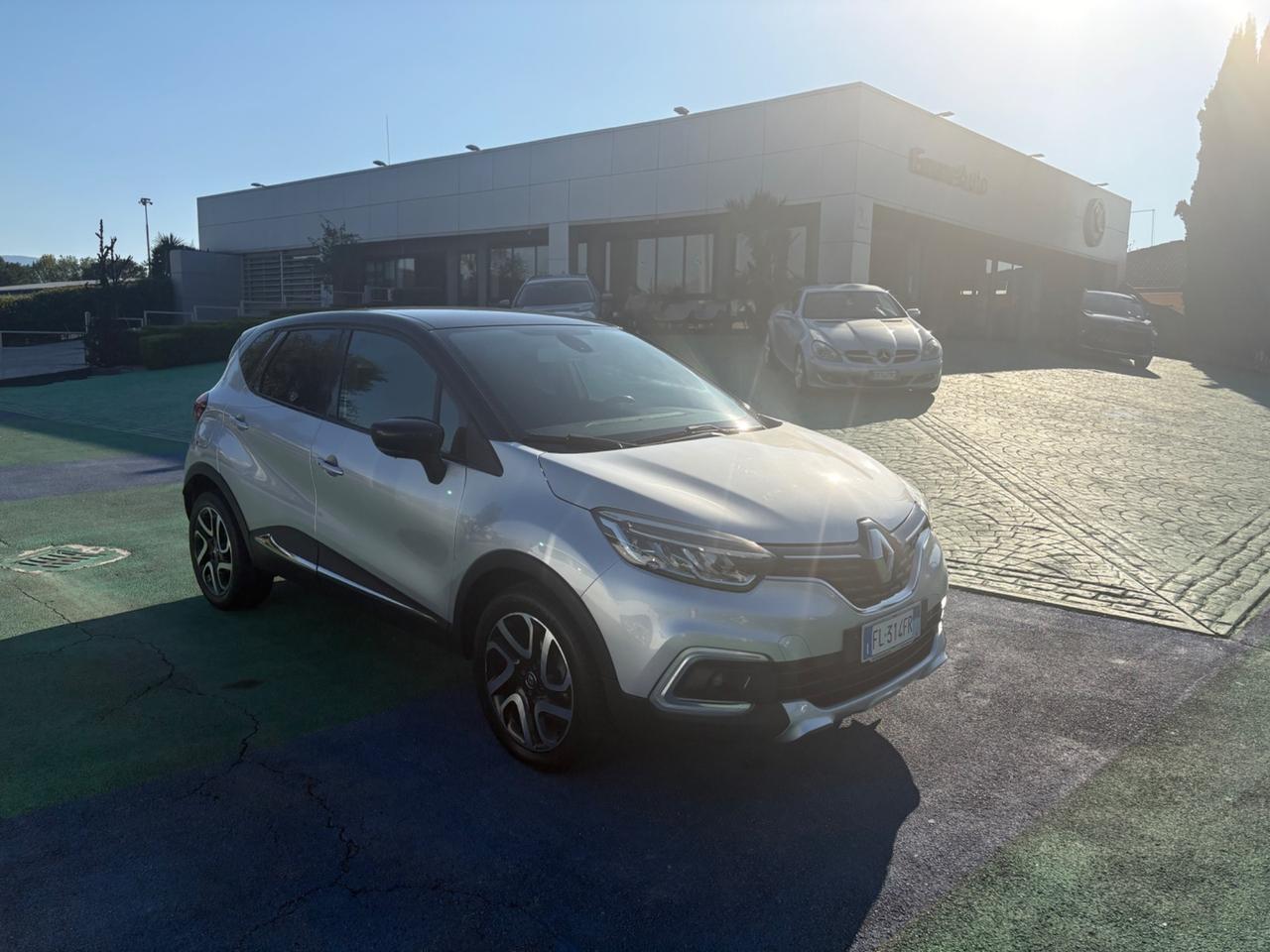 Renault Captur dCi 8V 110 CV Start&Stop Energy Initiale Paris