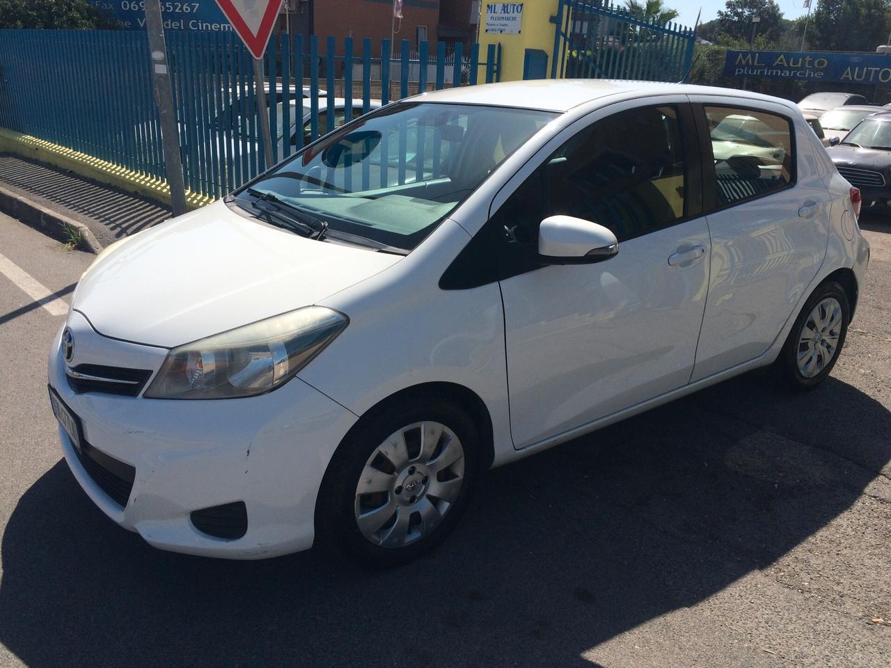 2012 Toyota Yaris 1.4 D-4D 5 porte Active M-MT tagliandata