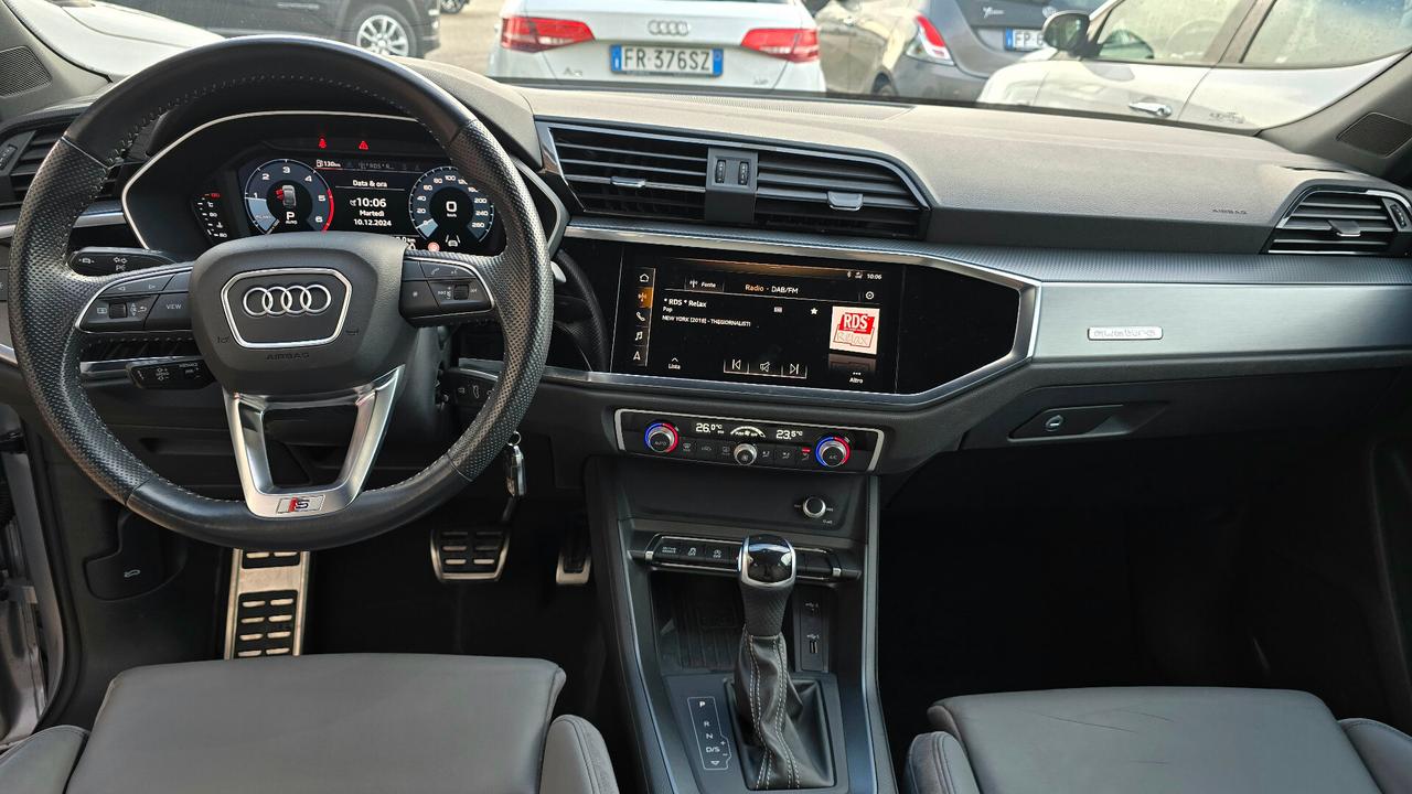 Audi Q3 35 TDI quattro S tronic S line edition