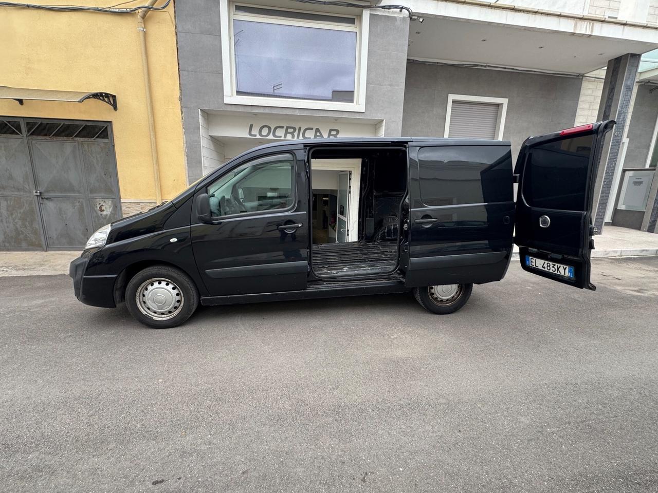 Fiat scudo 2.0 mj gancio traino 2 porte laterali 3 p