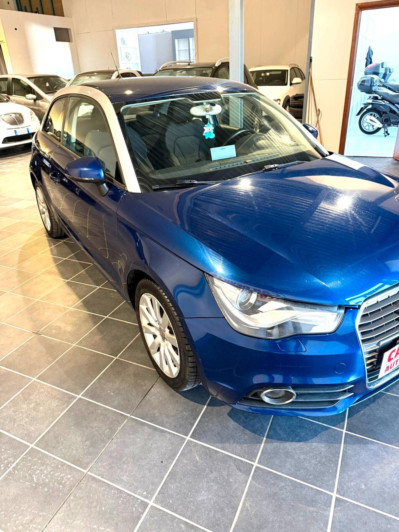 Audi A1 1.6 TDI GARANZIA -PERMUTO - NEOPATENTATI