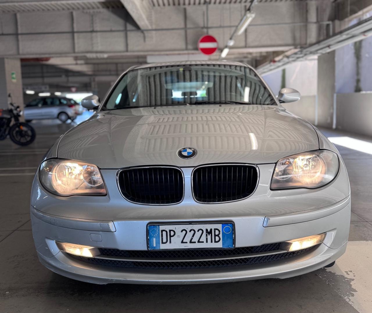 Bmw 116 116i cat 5 porte Futura