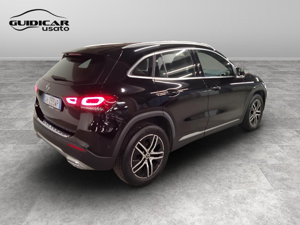Mercedes-Benz GLA-H247 2020 - GLA 180 d Sport Plus auto