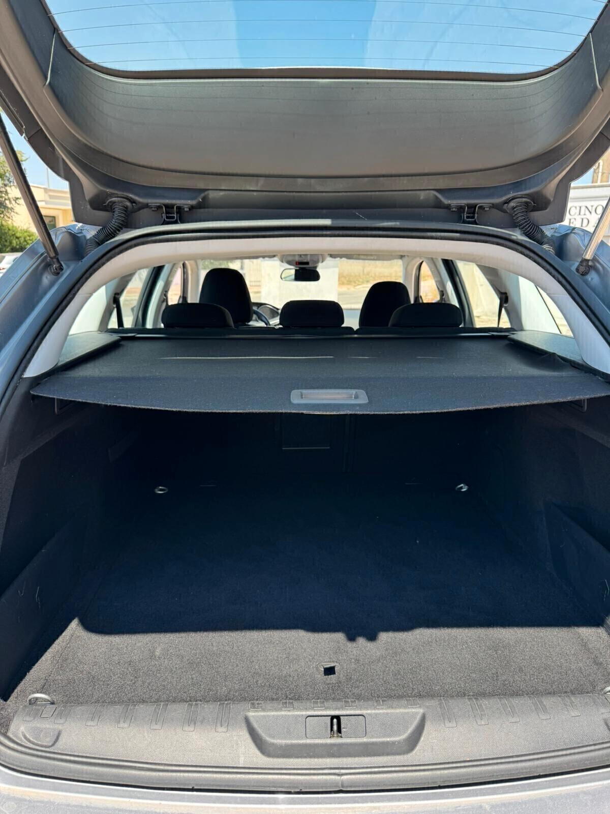 Peugeot 308 BlueHDi 150 S&S SW Business